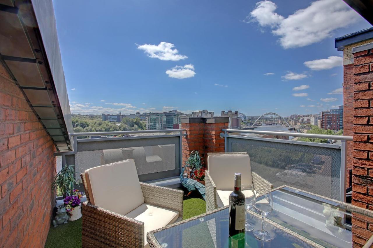Апартаменты Beautiful Duplex Penthouse - Roof Garden, Views, Parking Ньюкасл-апон-Тайн Экстерьер фото