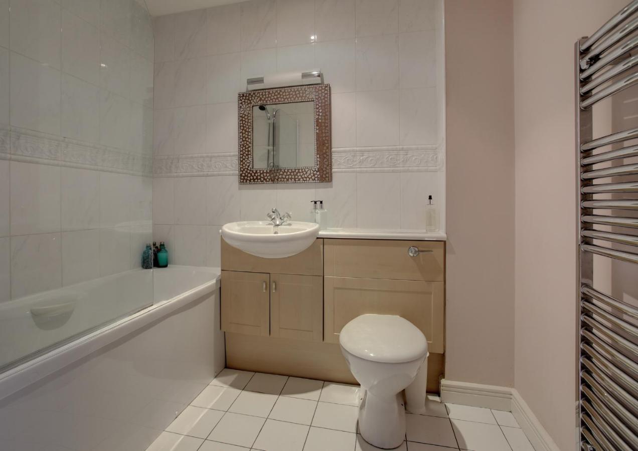 Апартаменты Beautiful Duplex Penthouse - Roof Garden, Views, Parking Ньюкасл-апон-Тайн Экстерьер фото
